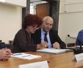 Miur-Anmil, intesa per diffondere cultura sicurezza nelle scuole Miur-Anmil, intesa per diffondere cultura sicurezza nelle scuole