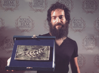 Il Social World Film Festival premia 'Transumanza' di Zazzara Il Social World Film Festival premia 'Transumanza' di Zazzara