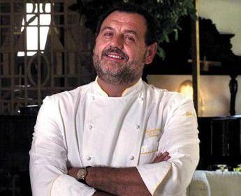 Il cibo perde odore e la cucina è anche questione di naso. Parola dello chef pluristellato Gianfranco Vissani Il cibo perde odore e la cucina è anche questione di naso. Parola dello chef pluristellato Gianfranco Vissani