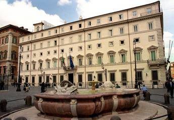 Decreto su contratto a tutele crescenti riscrive norme licenziamenti Decreto su contratto a tutele crescenti riscrive norme licenziamenti