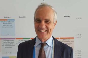 Premio europeo all'italiano che ha vinto la leucemia fulminante Premio europeo all'italiano che ha vinto la leucemia fulminante