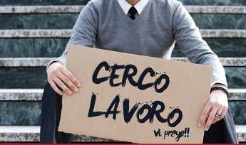 Arriva piano anti-disoccupazione, assegno ricollocazione entro fine anno Arriva piano anti-disoccupazione, assegno ricollocazione entro fine anno