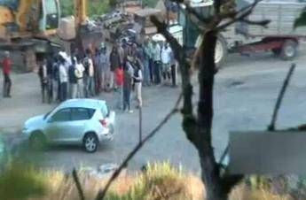 Profughi picchiati e sfruttati nei vigneti del Chianti /Video