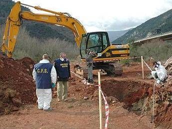 Discarica di Bussi, Chiodi: Già chiesta un'indagine epidemiologica Discarica di Bussi, Chiodi: Già chiesta un'indagine epidemiologica
