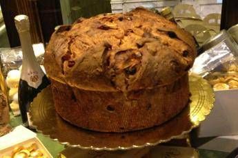 Boom a Milano per il panettone di Giacomo, Ambrogino d'oro 2015 Boom a Milano per il panettone di Giacomo, Ambrogino d'oro 2015