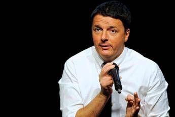 Terremoto, Renzi: Ad Amatrice prime casette entro Natale Terremoto, Renzi: Ad Amatrice prime casette entro Natale