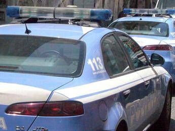 Roma: due cadaveri trovati nel Tevere, indaga la polizia Roma: due cadaveri trovati nel Tevere, indaga la polizia