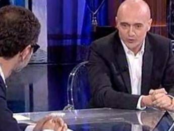 La ministra Madia e il gelato, Signorini chiede scusa: Un titolo indifendibile /Video La ministra Madia e il gelato, Signorini chiede scusa: Un titolo indifendibile /Video