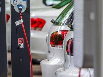 Auto elettriche e corridoi rurali, premiate le best practice italiane della mobilità Auto elettriche e corridoi rurali, premiate le best practice italiane della mobilità
