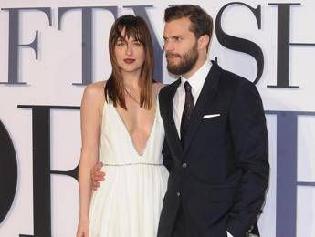 I due sequel di 'Cinquanta sfumature di grigio' usciranno nel 2017 e 2018, per San Valentino I due sequel di 'Cinquanta sfumature di grigio' usciranno nel 2017 e 2018, per San Valentino