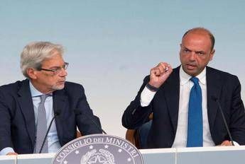 Mafia Capitale, sciolto il municipio di Ostia. Alfano: Gabrielli con Marino per risanamento Mafia Capitale, sciolto il municipio di Ostia. Alfano: Gabrielli con Marino per risanamento