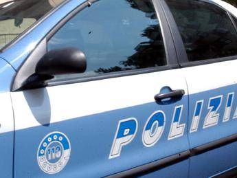 Roma, sequestrato in casa e pestato con un tubo di metallo: non aveva pagato debito Roma, sequestrato in casa e pestato con un tubo di metallo: non aveva pagato debito
