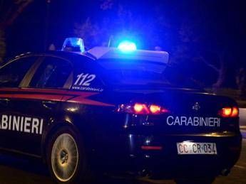 Clan non gli paga lo 'stipendio', spara dal balcone e uccide per errore un 26enne Clan non gli paga lo 'stipendio', spara dal balcone e uccide per errore un 26enne