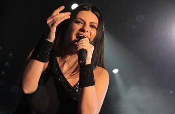 Come mamma Laura: figlia della Pausini canta Frozen e incanta Instagram Come mamma Laura: figlia della Pausini canta Frozen e incanta Instagram