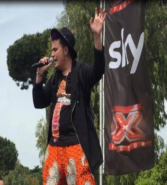 Mika abbandona X Factor