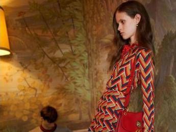 La modella è troppo magra, la Gran Bretagna vieta spot Gucci /Video La modella è troppo magra, la Gran Bretagna vieta spot Gucci /Video