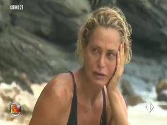 Simona Ventura: Niente sesso sull'Isola Simona Ventura: Niente sesso sull'Isola