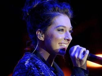 Usa, la cantante Christina Grimmie uccisa dopo il suo concerto Usa, la cantante Christina Grimmie uccisa dopo il suo concerto