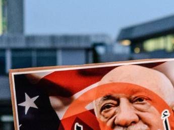 Consigliere di Trump: Gulen è il Bin Laden dei turchi, va estradato Consigliere di Trump: Gulen è il Bin Laden dei turchi, va estradato