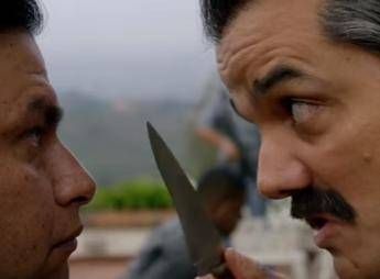 Narcos, confermate altre 2 stagioni. E Jovanotti canta la sigla: E' una figata /Video Narcos, confermate altre 2 stagioni. E Jovanotti canta la sigla: E' una figata /Video