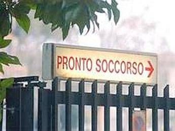Morte in culla a Firenze, vani i tentativi di rianimare il neonato Morte in culla a Firenze, vani i tentativi di rianimare il neonato