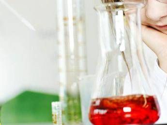 Scoprire la scienza con Ricercamondo, arriva in Italia l'iniziativa di Henkel Scoprire la scienza con Ricercamondo, arriva in Italia l'iniziativa di Henkel