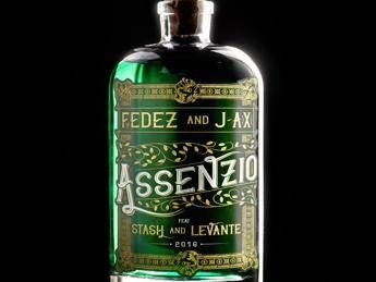 Fedez e J-Ax di nuovo insieme con 'Assenzio' feat. Stash e Levante, in attesa dell'album/Video Fedez e J-Ax di nuovo insieme con 'Assenzio' feat. Stash e Levante, in attesa dell'album/Video