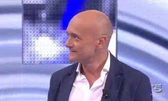 Marini a Signorini: Io non russo e tu lo sai..., scoop al GF Vip /Video Marini a Signorini: Io non russo e tu lo sai..., scoop al GF Vip /Video