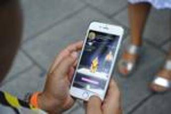 Bimbi troppo digitali? Sì allo smartphone da 80% genitori Bimbi troppo digitali? Sì allo smartphone da 80% genitori