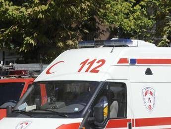 Incendio in un palazzo a Istanbul: morti almeno 3 bambini Incendio in un palazzo a Istanbul: morti almeno 3 bambini