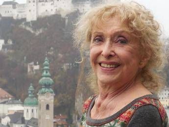 Leone d'oro alla carriera per la performer Carolee Schneemann Leone d'oro alla carriera per la performer Carolee Schneemann