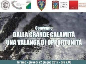 Convegni, politicanti e geni della comunicazione. La locandina shock su Rigopiano Convegni, politicanti e geni della comunicazione. La locandina shock su Rigopiano