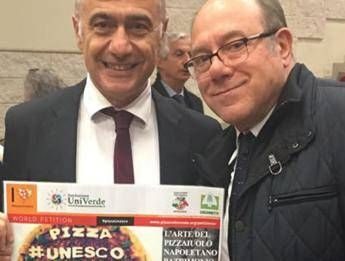 #pizzaUnesco, anche Carlo Verdone aderisce alla campagna #pizzaUnesco, anche Carlo Verdone aderisce alla campagna
