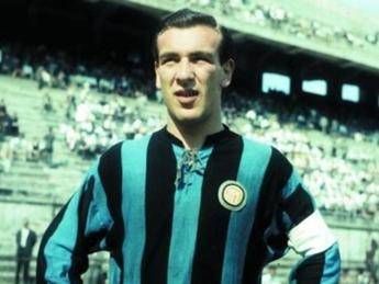 Addio ad Angelillo, 'angelo dalla faccia sporca' Addio ad Angelillo, 'angelo dalla faccia sporca'