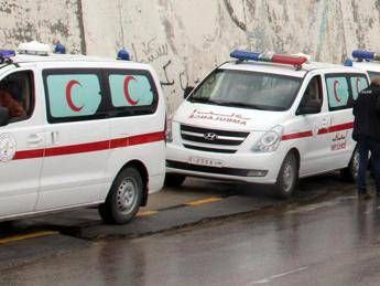 Libia, si ribalta camion di migranti: è strage Libia, si ribalta camion di migranti: è strage