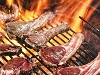 Grigliata perfetta, 5 consigli per non sbagliare Grigliata perfetta, 5 consigli per non sbagliare