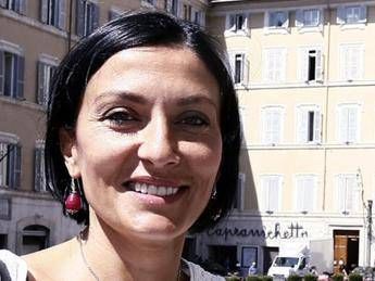 Minacce di morte su Fb ad Alessia Morani Minacce di morte su Fb ad Alessia Morani