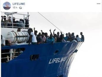 Salvini: Lifeline fuorilegge, Malta apra porti La Valletta: Nessuna richiesta Salvini: Lifeline fuorilegge, Malta apra porti La Valletta: Nessuna richiesta