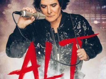 Renato Zero annuncia l'uscita di 'Alt in Tour' Renato Zero annuncia l'uscita di 'Alt in Tour'