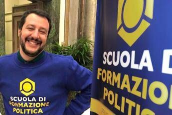 A scuola da Salvini, corsi da 590 euro per 'imparare' la politica /Video A scuola da Salvini, corsi da 590 euro per 'imparare' la politica /Video