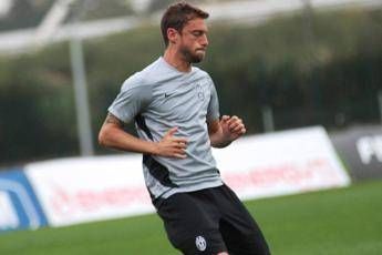 Vaffa... sei una m...., Marchisio insultato su Facebook per post su migranti Vaffa... sei una m...., Marchisio insultato su Facebook per post su migranti