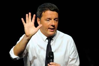 Caso Consip, intercettazioni tra Renzi e il padre: si indaga per fuga di notizie Caso Consip, intercettazioni tra Renzi e il padre: si indaga per fuga di notizie