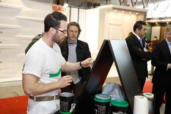 In mostra al Made di Milano i colori green di Oikos In mostra al Made di Milano i colori green di Oikos