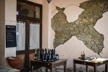 Terremoto castigo divino, lo speaker di Radio Maria non cambia idea Terremoto castigo divino, lo speaker di Radio Maria non cambia idea