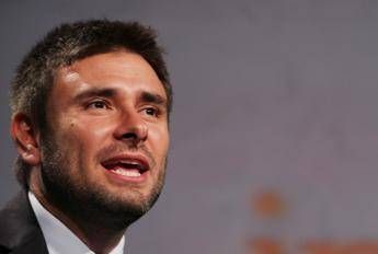 Di Battista: Nazismo nordeuropeo? Si scandalizza solo chi non soffre Di Battista: Nazismo nordeuropeo? Si scandalizza solo chi non soffre