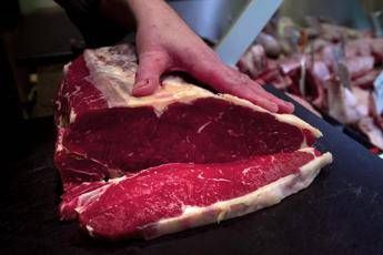 Contrordine: la carne rossa fa bene, lo dicono gli esperti Contrordine: la carne rossa fa bene, lo dicono gli esperti