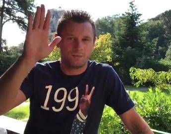 'Gioca altri 5 anni', gli auguri di Cassano a Totti /Video 'Gioca altri 5 anni', gli auguri di Cassano a Totti /Video