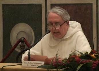 Radio Maria sospende padre Cavalcoli: Sul terremoto parole inaccettabili Radio Maria sospende padre Cavalcoli: Sul terremoto parole inaccettabili