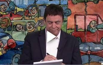 Crozza-Renzi: Se vince il NO costruisco un muro come Trump /Video Crozza-Renzi: Se vince il NO costruisco un muro come Trump /Video