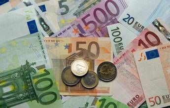 Imprese, tra Imu e Tasi in arrivo una stangata da 5 miliardi Imprese, tra Imu e Tasi in arrivo una stangata da 5 miliardi